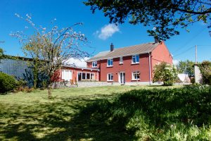 Waun fawr farm